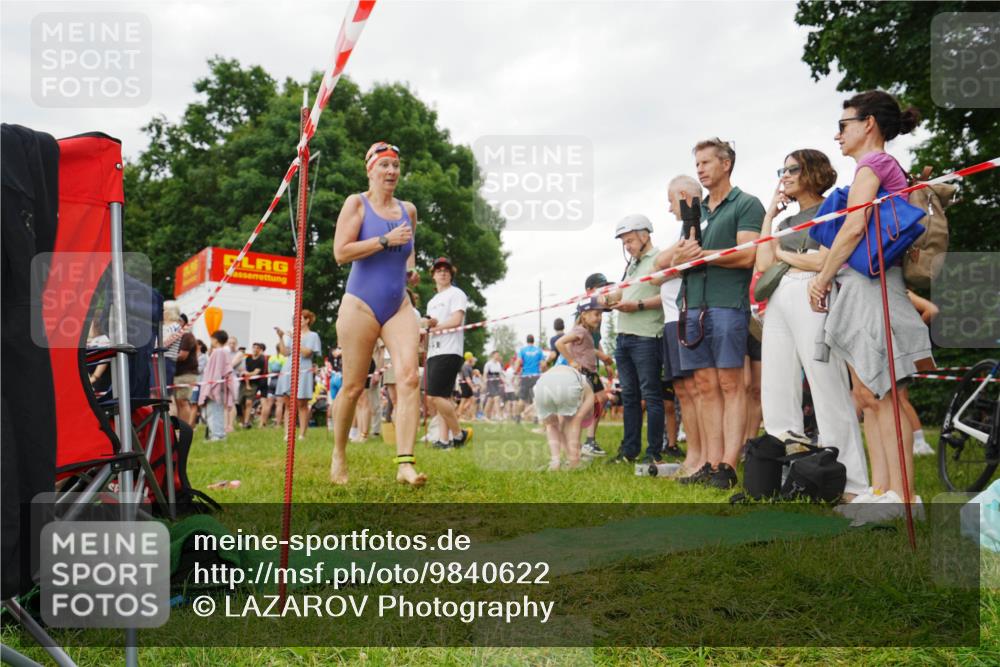 21.06.2026 - 29. Vierlanden-Triathlon LAZAROV Photography http://msf.ph/oto/9840622 21.06.2026 10:19:10 Schwimmen 355, 492, 497, 561, 570, 595, 615 meine-sportfotos.de