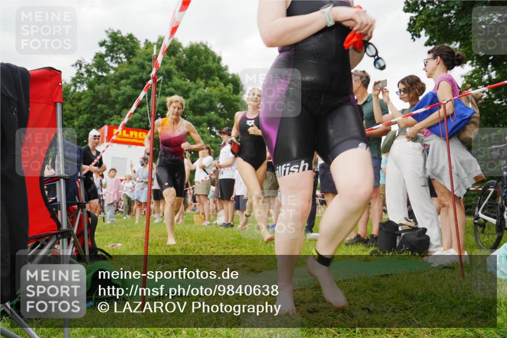 21.06.2026 - 29. Vierlanden-Triathlon LAZAROV Photography http://msf.ph/oto/9840638 21.06.2026 10:19:34 Schwimmen 502, 518, 522, 527, 548, 603, 624 meine-sportfotos.de
