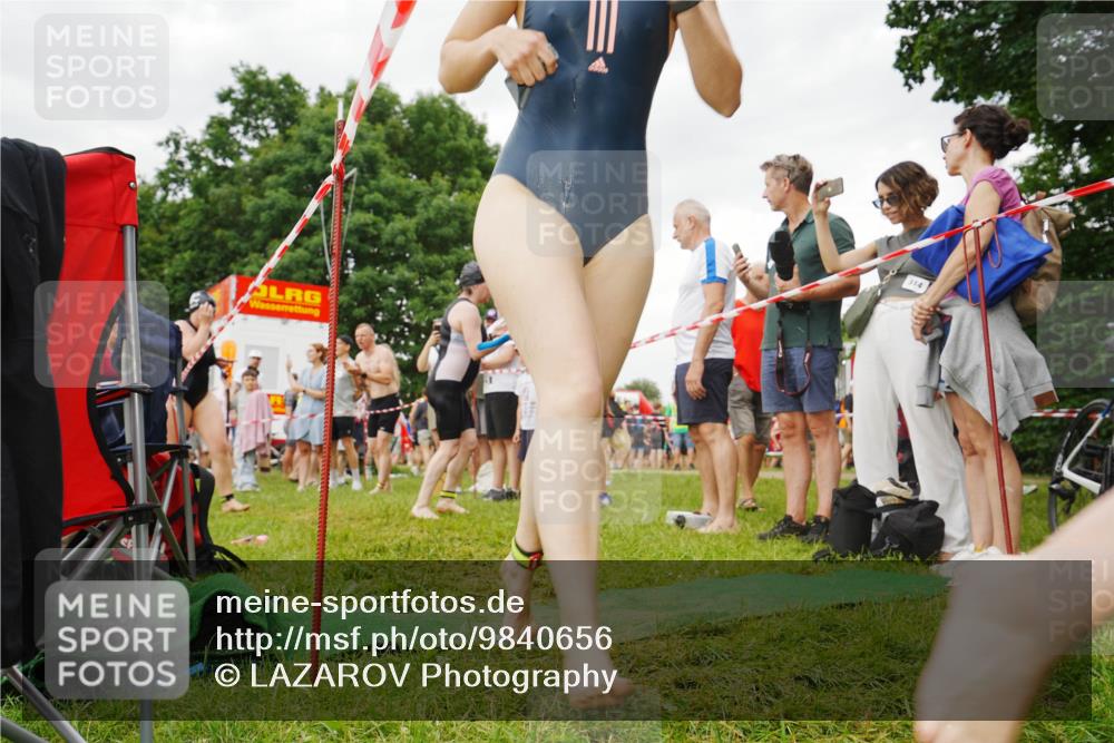 21.06.2026 - 29. Vierlanden-Triathlon LAZAROV Photography http://msf.ph/oto/9840656 21.06.2026 10:19:44 Schwimmen 498, 505, 523, 534, 548, 566, 579, 580, 581, 594, 603, 1357 meine-sportfotos.de