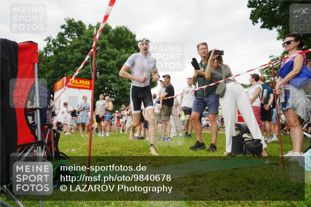 21.06.2026 - 29. Vierlanden-Triathlon LAZAROV Photography http://msf.ph/oto/9840678 21.06.2026 10:20:11 Schwimmen 304, 314, 484 meine-sportfotos.de