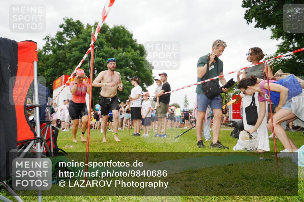 21.06.2026 - 29. Vierlanden-Triathlon LAZAROV Photography http://msf.ph/oto/9840686 21.06.2026 10:20:27 Schwimmen 366, 559, 572, 616 meine-sportfotos.de