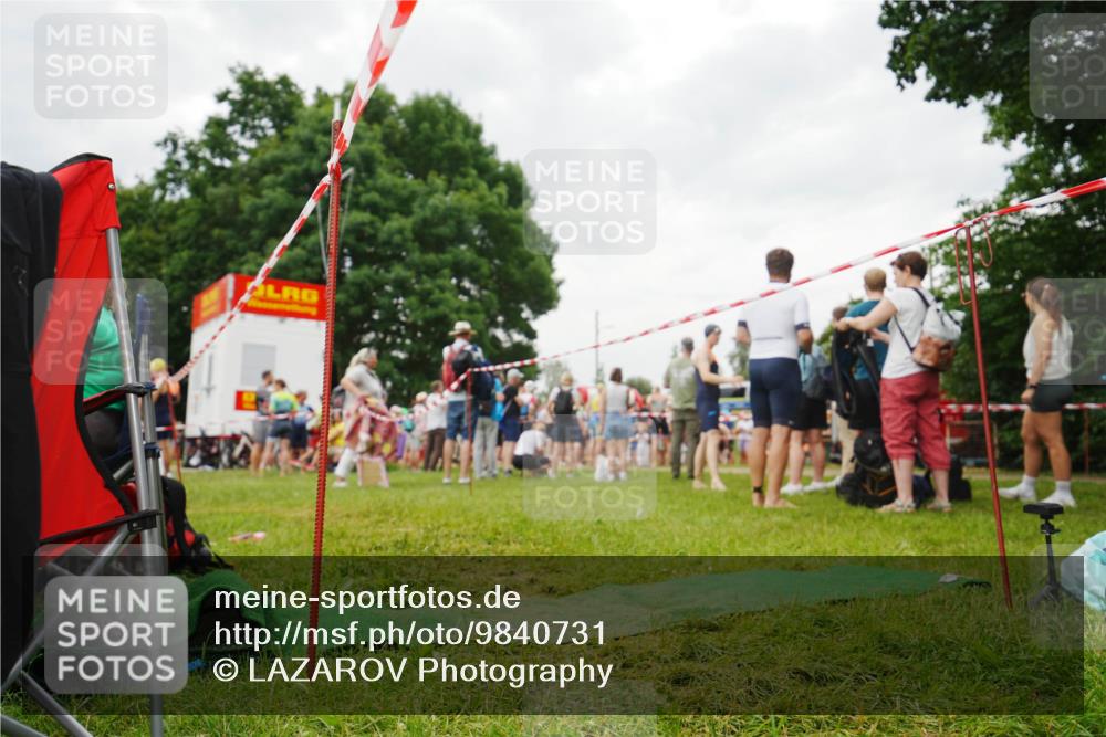 21.06.2026 - 29. Vierlanden-Triathlon LAZAROV Photography http://msf.ph/oto/9840731 21.06.2026 10:25:50 Schwimmen  meine-sportfotos.de