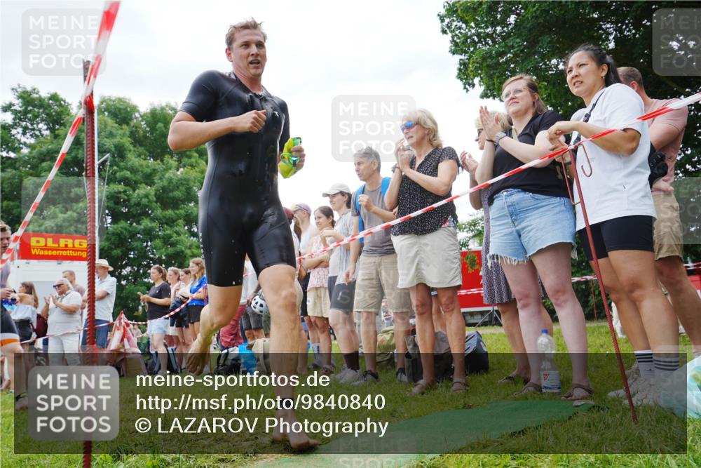 21.06.2026 - 29. Vierlanden-Triathlon LAZAROV Photography http://msf.ph/oto/9840840 21.06.2026 10:58:18 Schwimmen 666, 668, 674, 715, 719 meine-sportfotos.de