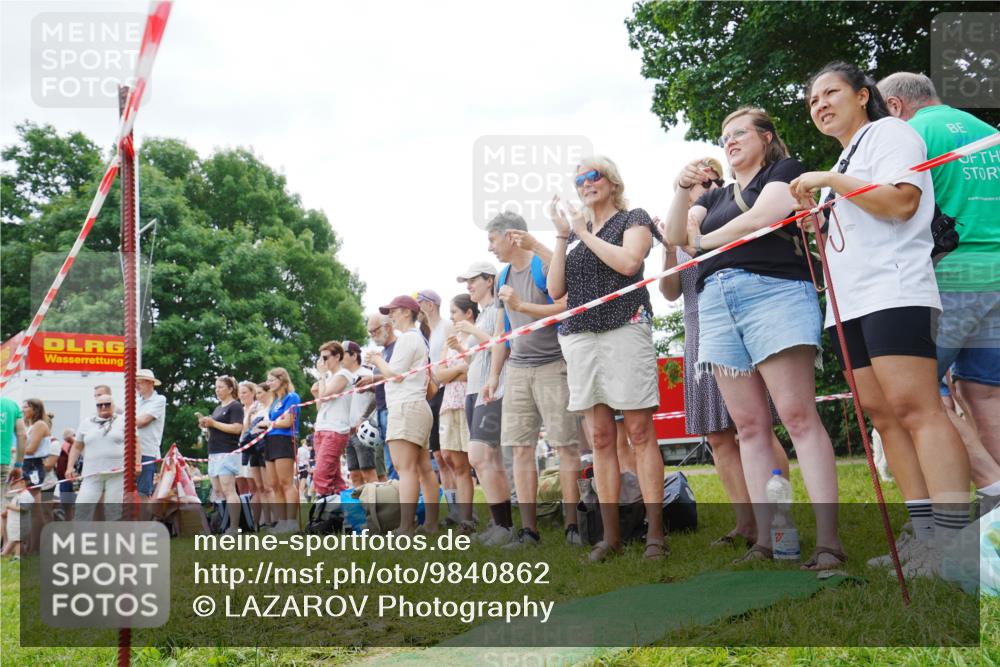 21.06.2026 - 29. Vierlanden-Triathlon LAZAROV Photography http://msf.ph/oto/9840862 21.06.2026 10:58:22 Schwimmen 665, 668, 691, 715, 719 meine-sportfotos.de