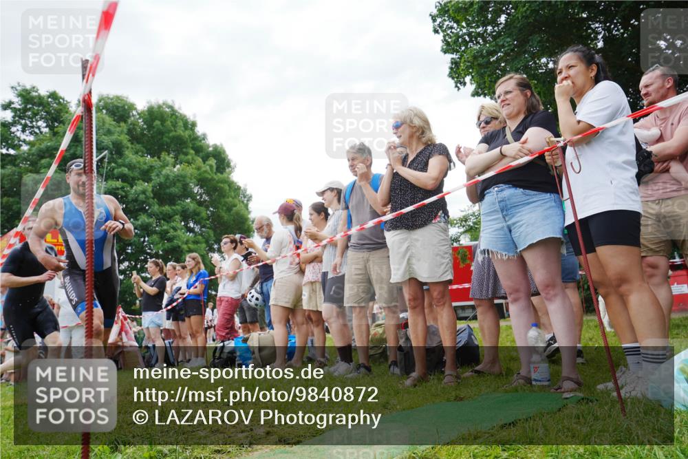 21.06.2026 - 29. Vierlanden-Triathlon LAZAROV Photography http://msf.ph/oto/9840872 21.06.2026 10:58:24 Schwimmen 665, 668, 691, 715, 719 meine-sportfotos.de