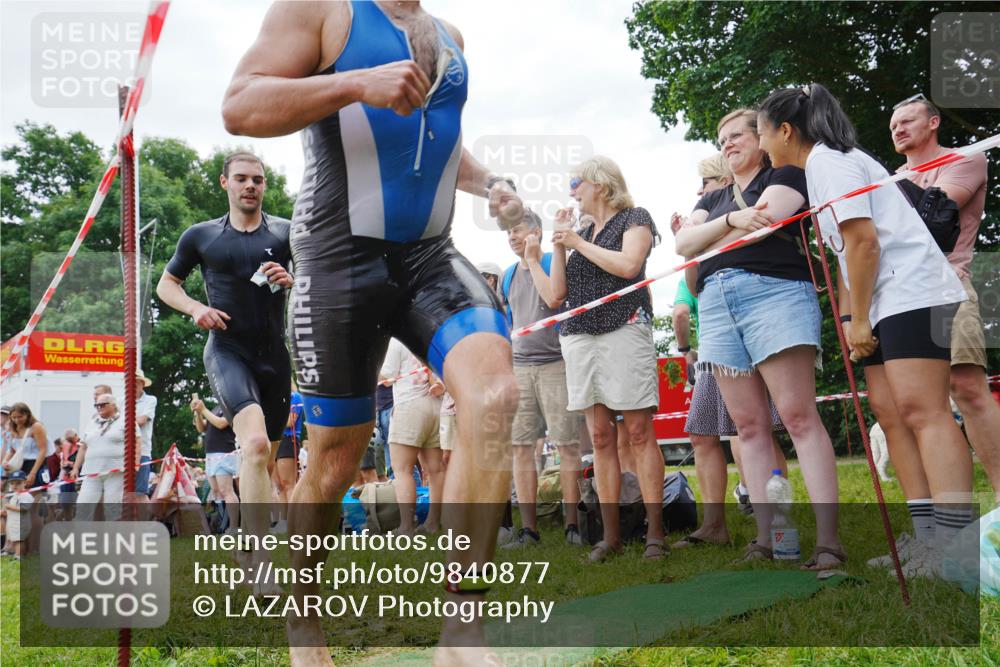 21.06.2026 - 29. Vierlanden-Triathlon LAZAROV Photography http://msf.ph/oto/9840877 21.06.2026 10:58:25 Schwimmen 661, 665, 668, 691, 715, 719 meine-sportfotos.de