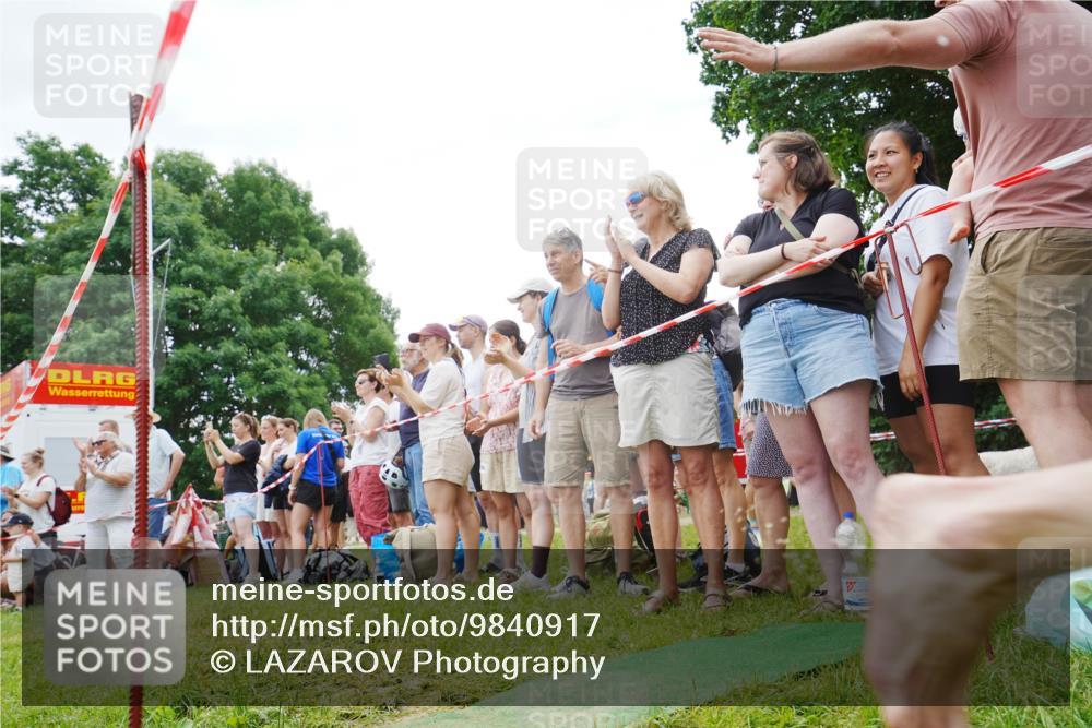 21.06.2026 - 29. Vierlanden-Triathlon LAZAROV Photography http://msf.ph/oto/9840917 21.06.2026 10:58:46 Schwimmen 630, 675, 721 meine-sportfotos.de