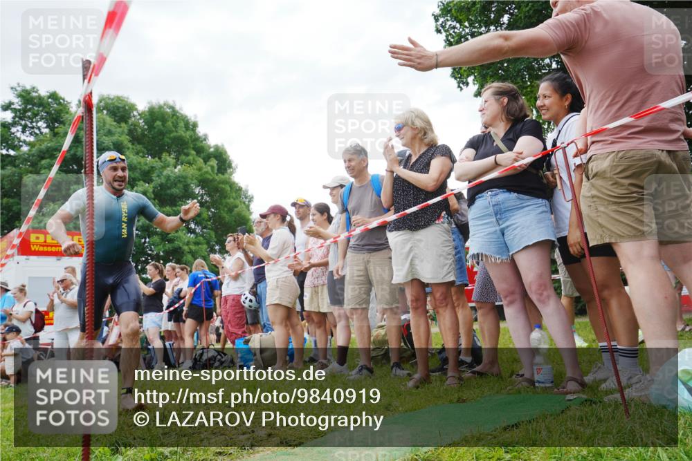 21.06.2026 - 29. Vierlanden-Triathlon LAZAROV Photography http://msf.ph/oto/9840919 21.06.2026 10:58:47 Schwimmen 630, 675, 699, 721 meine-sportfotos.de