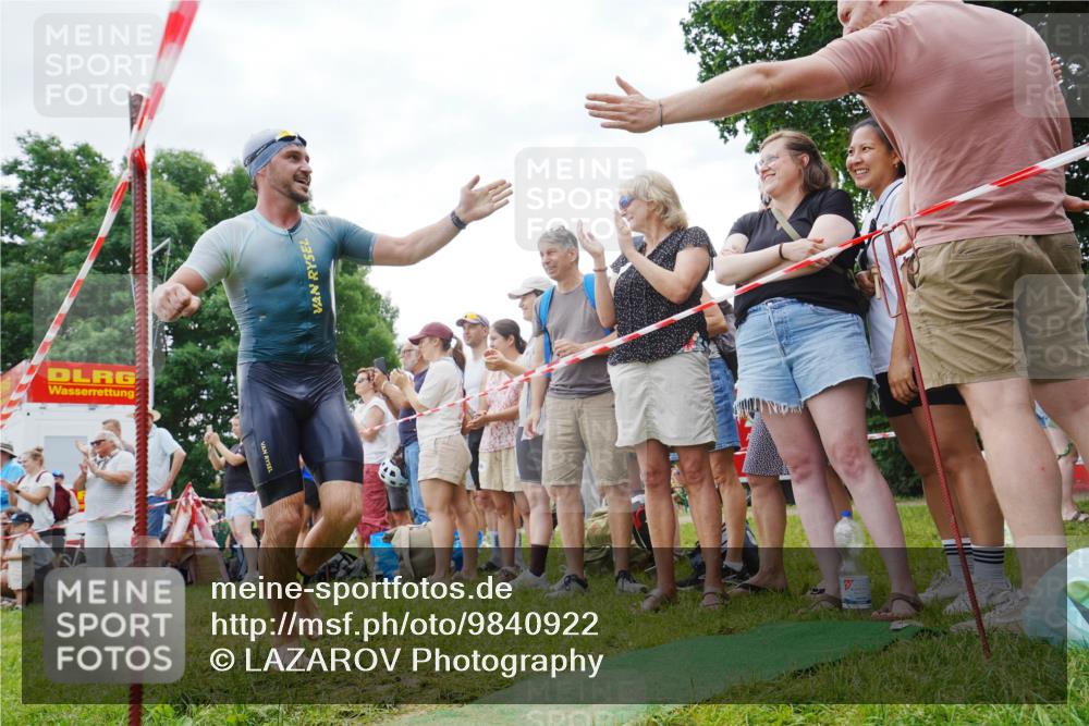 21.06.2026 - 29. Vierlanden-Triathlon LAZAROV Photography http://msf.ph/oto/9840922 21.06.2026 10:58:47 Schwimmen 630, 675, 699, 721 meine-sportfotos.de