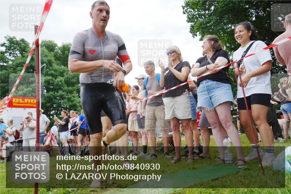 21.06.2026 - 29. Vierlanden-Triathlon LAZAROV Photography http://msf.ph/oto/9840930 21.06.2026 10:58:51 Schwimmen 630, 675, 681, 699, 721, 745 meine-sportfotos.de