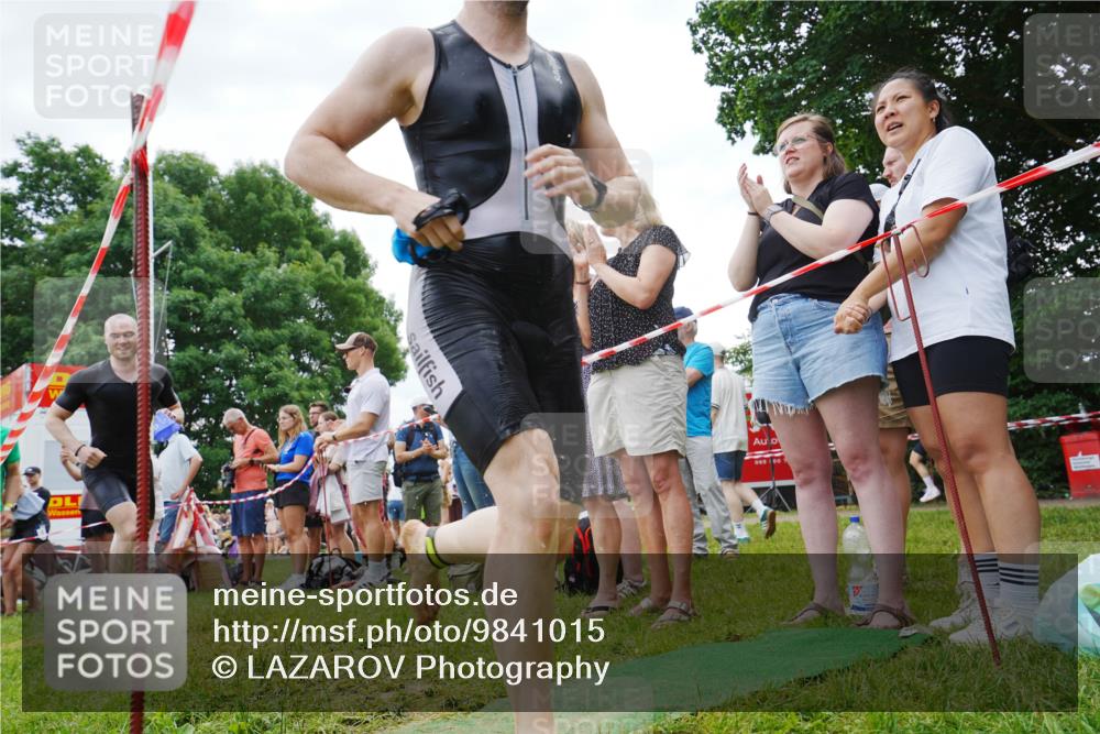 21.06.2026 - 29. Vierlanden-Triathlon LAZAROV Photography http://msf.ph/oto/9841015 21.06.2026 11:02:58 Schwimmen 659, 688, 720, 757 meine-sportfotos.de