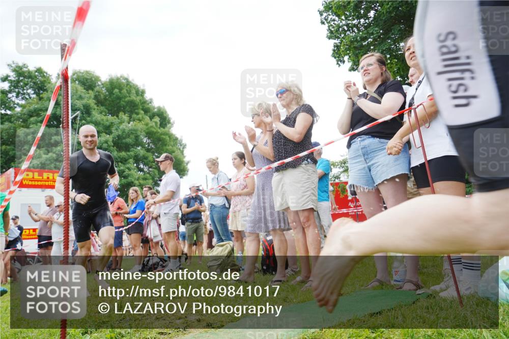21.06.2026 - 29. Vierlanden-Triathlon LAZAROV Photography http://msf.ph/oto/9841017 21.06.2026 11:02:59 Schwimmen 659, 688, 720, 757 meine-sportfotos.de