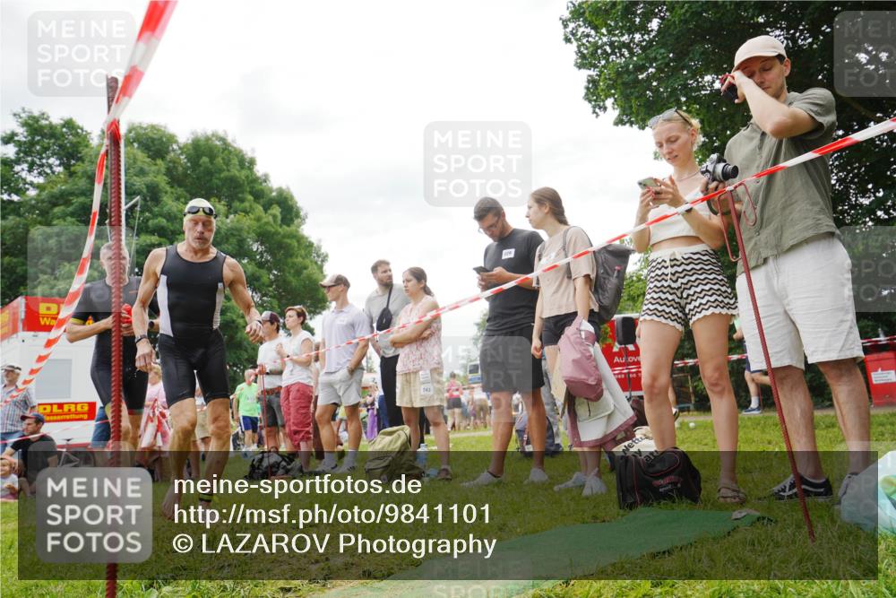 21.06.2026 - 29. Vierlanden-Triathlon LAZAROV Photography http://msf.ph/oto/9841101 21.06.2026 11:10:55 Schwimmen 756, 764, 767, 805, 821 meine-sportfotos.de