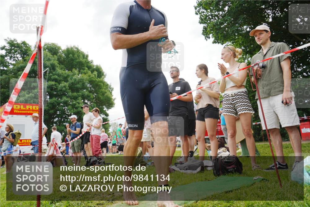 21.06.2026 - 29. Vierlanden-Triathlon LAZAROV Photography http://msf.ph/oto/9841134 21.06.2026 11:16:45 Schwimmen 754, 761, 783, 876 meine-sportfotos.de