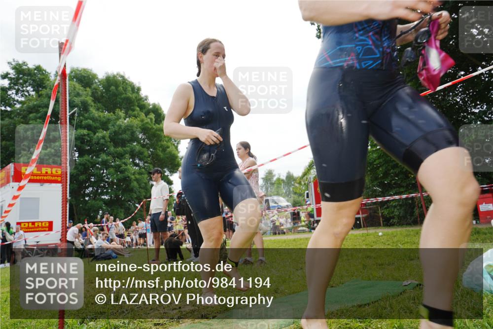 21.06.2026 - 29. Vierlanden-Triathlon LAZAROV Photography http://msf.ph/oto/9841194 21.06.2026 11:24:38 Schwimmen 818, 831, 837, 840, 852, 859, 888, 903 meine-sportfotos.de