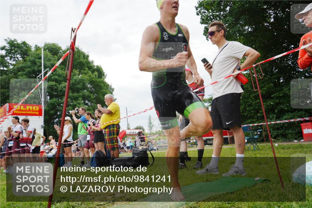 21.06.2026 - 29. Vierlanden-Triathlon LAZAROV Photography http://msf.ph/oto/9841241 21.06.2026 12:01:25 Schwimmen 919, 927, 947, 957, 958, 963, 971, 972 meine-sportfotos.de