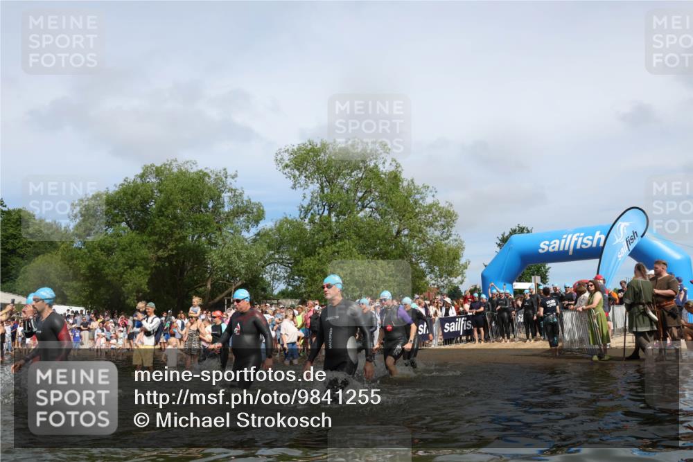 21.06.2026 - Viking Triathlon Michael Strokosch http://msf.ph/oto/9841255 21.06.2026 10:09:19 Schwimmen 52, 61, 127, 141, 385, 504, 529, 532, 538, 561, 646, 670 meine-sportfotos.de