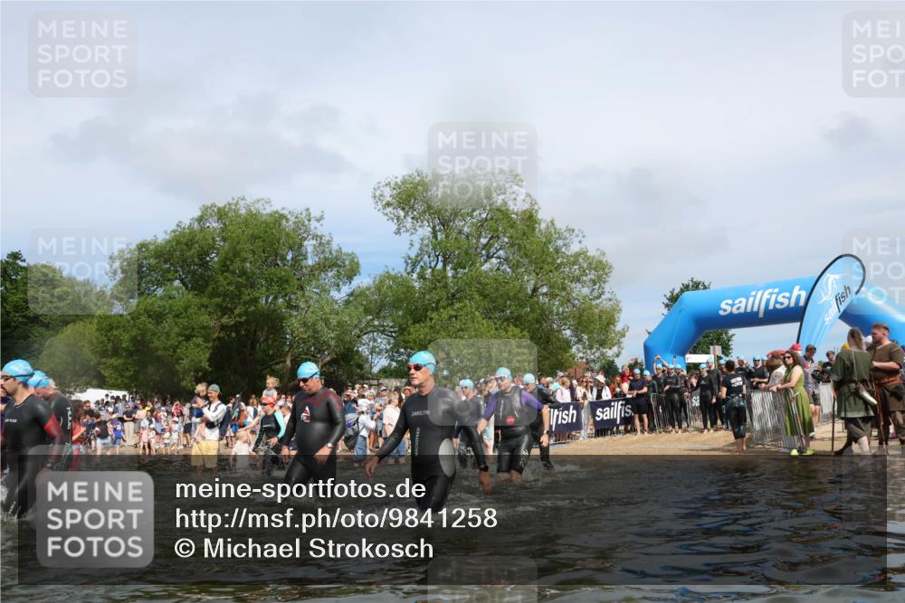 21.06.2026 - Viking Triathlon Michael Strokosch http://msf.ph/oto/9841258 21.06.2026 10:09:19 Schwimmen 52, 61, 127, 141, 385, 504, 529, 532, 538, 561, 646, 670 meine-sportfotos.de