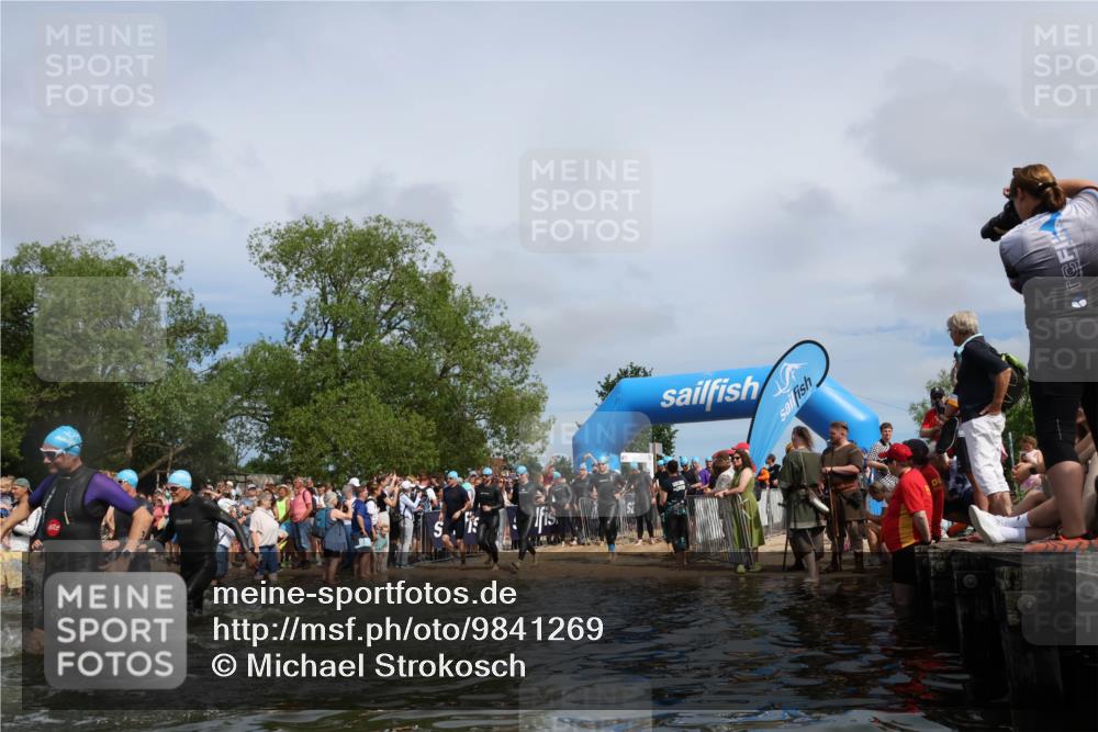 21.06.2026 - Viking Triathlon Michael Strokosch http://msf.ph/oto/9841269 21.06.2026 10:09:22 Schwimmen 52, 61, 127, 141, 309, 385, 439, 504, 512, 529, 532, 538, 561, 646, 670 meine-sportfotos.de
