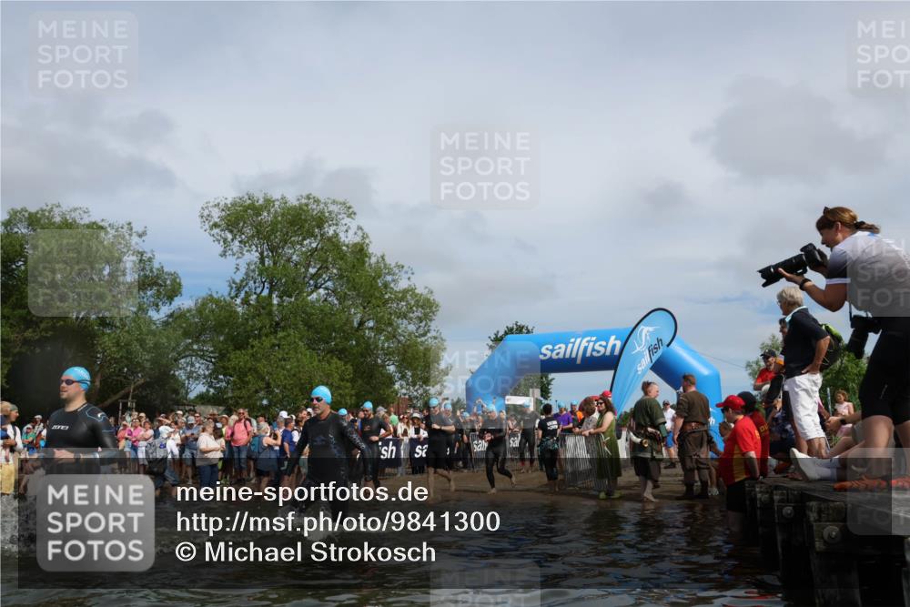 21.06.2026 - Viking Triathlon Michael Strokosch http://msf.ph/oto/9841300 21.06.2026 10:09:28 Schwimmen 52, 61, 141, 174, 305, 309, 357, 417, 439, 512, 532, 538, 557, 561, 646 meine-sportfotos.de