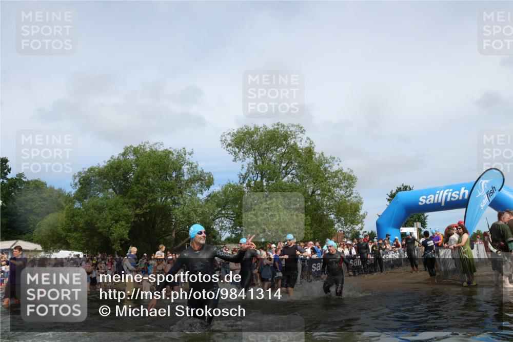 21.06.2026 - Viking Triathlon Michael Strokosch http://msf.ph/oto/9841314 21.06.2026 10:09:30 Schwimmen 52, 61, 117, 174, 244, 264, 305, 309, 357, 417, 439, 491, 512, 557 meine-sportfotos.de