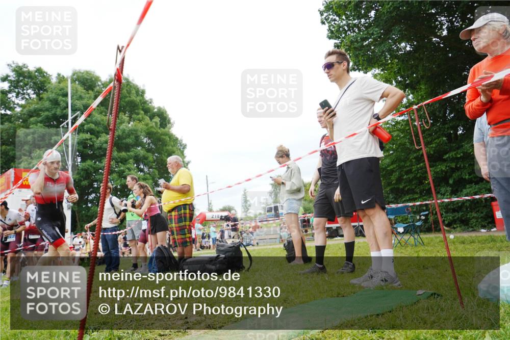 21.06.2026 - 29. Vierlanden-Triathlon LAZAROV Photography http://msf.ph/oto/9841330 21.06.2026 12:02:41 Schwimmen 908, 912, 921, 923, 925, 933, 938, 943, 945, 962, 969 meine-sportfotos.de