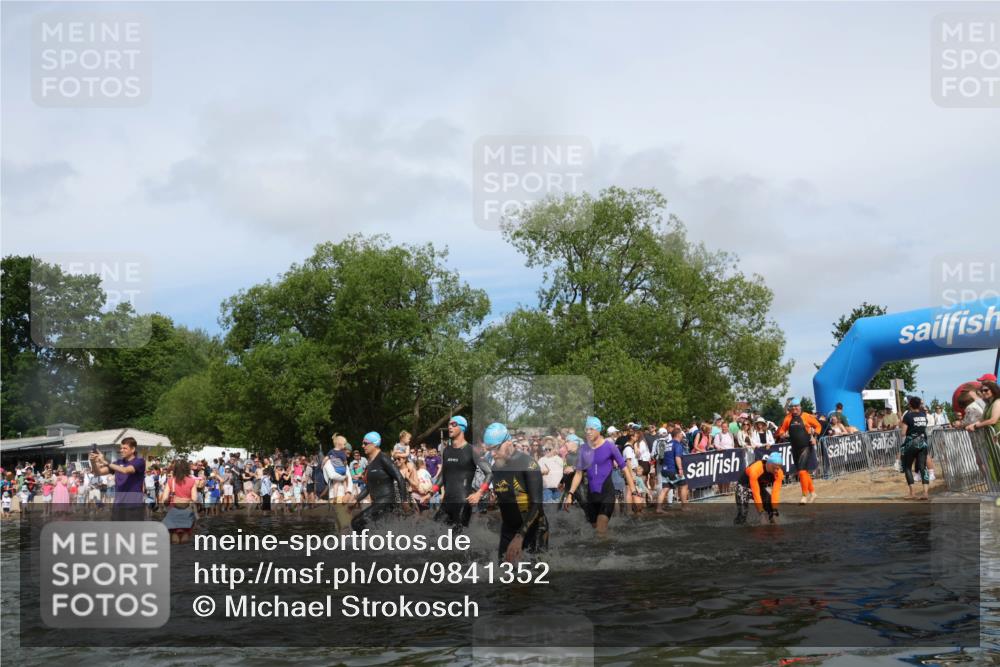 21.06.2026 - Viking Triathlon Michael Strokosch http://msf.ph/oto/9841352 21.06.2026 10:09:36 Schwimmen 39, 117, 174, 244, 264, 305, 357, 379, 417, 491, 515, 557 meine-sportfotos.de