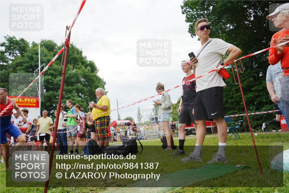 21.06.2026 - 29. Vierlanden-Triathlon LAZAROV Photography http://msf.ph/oto/9841387 21.06.2026 12:02:48 Schwimmen 921, 926, 943, 945, 960, 962, 977 meine-sportfotos.de