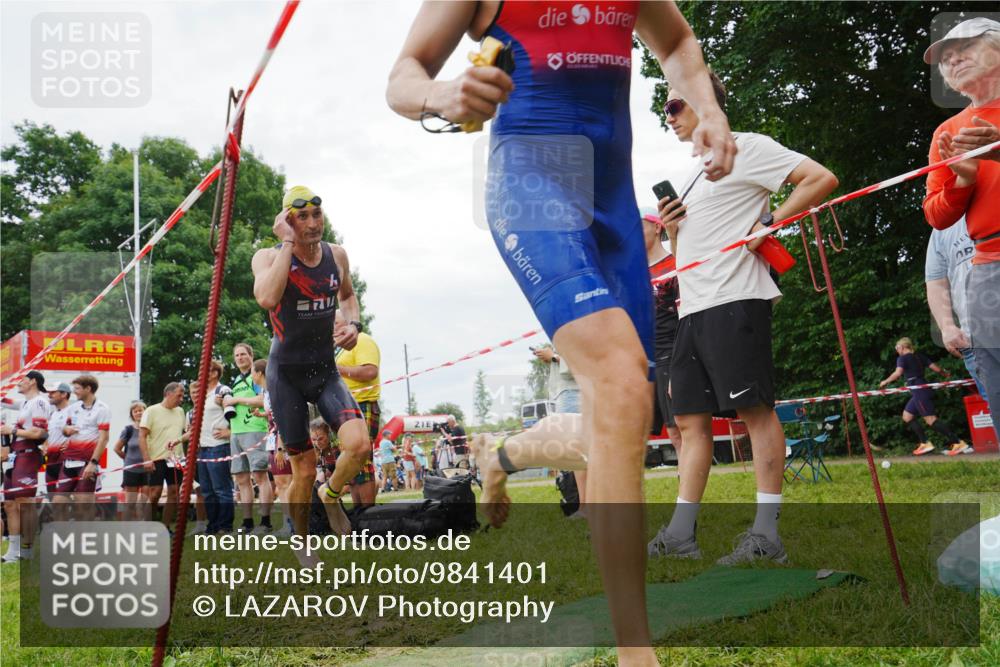 21.06.2026 - 29. Vierlanden-Triathlon LAZAROV Photography http://msf.ph/oto/9841401 21.06.2026 12:02:50 Schwimmen 921, 926, 943, 945, 960, 977 meine-sportfotos.de