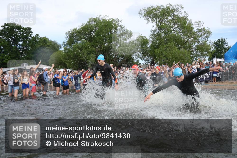 21.06.2026 - Viking Triathlon Michael Strokosch http://msf.ph/oto/9841430 21.06.2026 10:00:28 Schwimmen 1, 19, 21, 25, 31, 189, 334, 422, 474, 517, 547, 575, 610, 637, 669 meine-sportfotos.de
