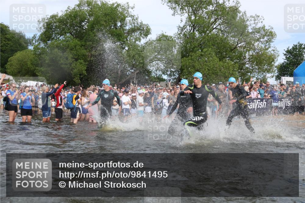 21.06.2026 - Viking Triathlon Michael Strokosch http://msf.ph/oto/9841495 21.06.2026 10:00:43 Schwimmen 46, 104, 119, 176, 371, 426, 441, 453, 548, 620, 626, 643 meine-sportfotos.de