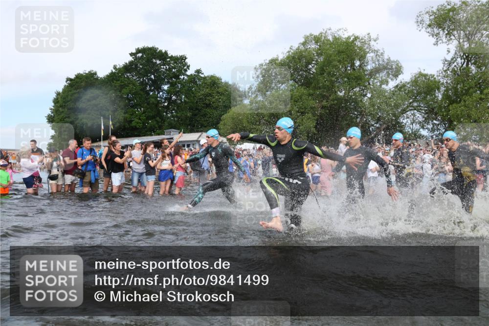 21.06.2026 - Viking Triathlon Michael Strokosch http://msf.ph/oto/9841499 21.06.2026 10:00:44 Schwimmen 46, 104, 119, 176, 371, 426, 441, 453, 466, 548, 565, 569, 620, 626, 643 meine-sportfotos.de