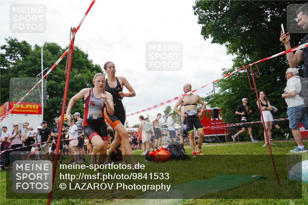 21.06.2026 - 29. Vierlanden-Triathlon LAZAROV Photography http://msf.ph/oto/9841533 21.06.2026 12:27:34 Schwimmen 996, 998, 1001, 1003, 1014 meine-sportfotos.de