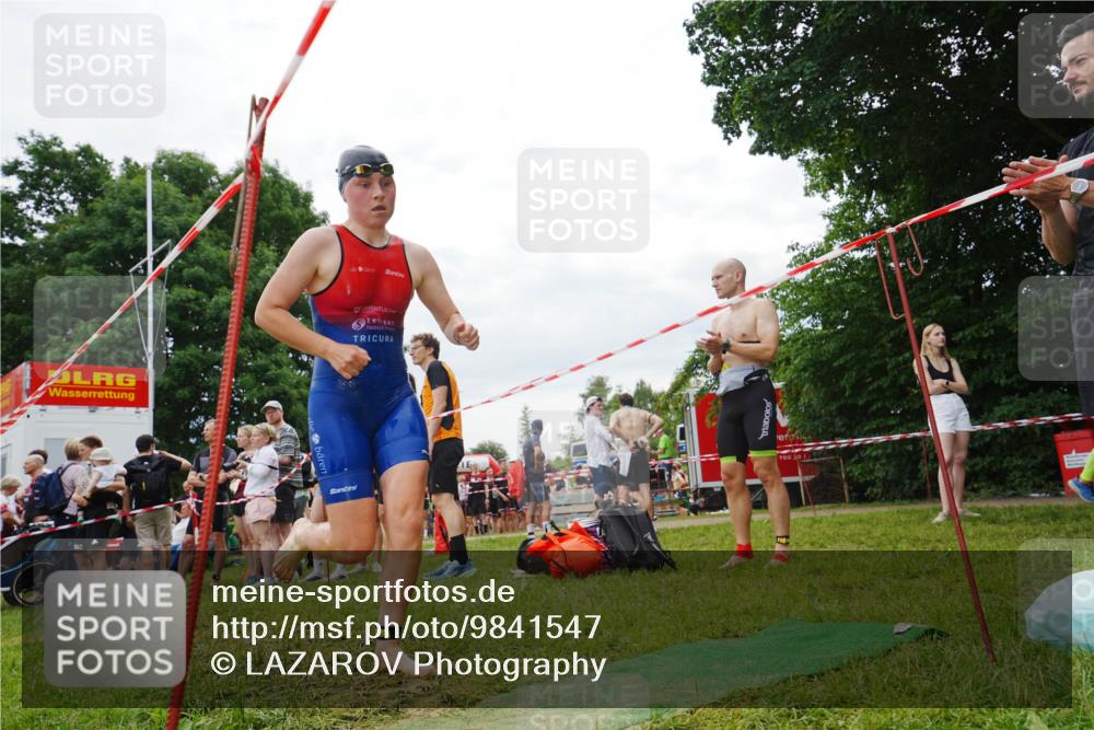 21.06.2026 - 29. Vierlanden-Triathlon LAZAROV Photography http://msf.ph/oto/9841547 21.06.2026 12:27:56 Schwimmen 1000 meine-sportfotos.de
