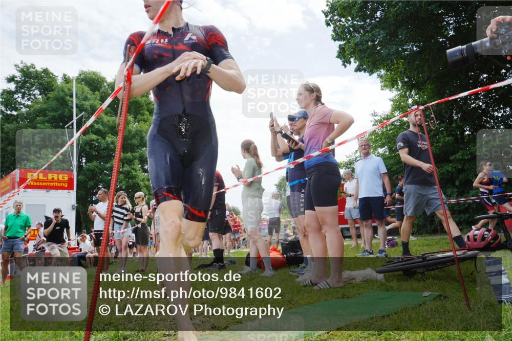 21.06.2026 - 29. Vierlanden-Triathlon LAZAROV Photography http://msf.ph/oto/9841602 21.06.2026 12:58:14 Schwimmen 1092 meine-sportfotos.de