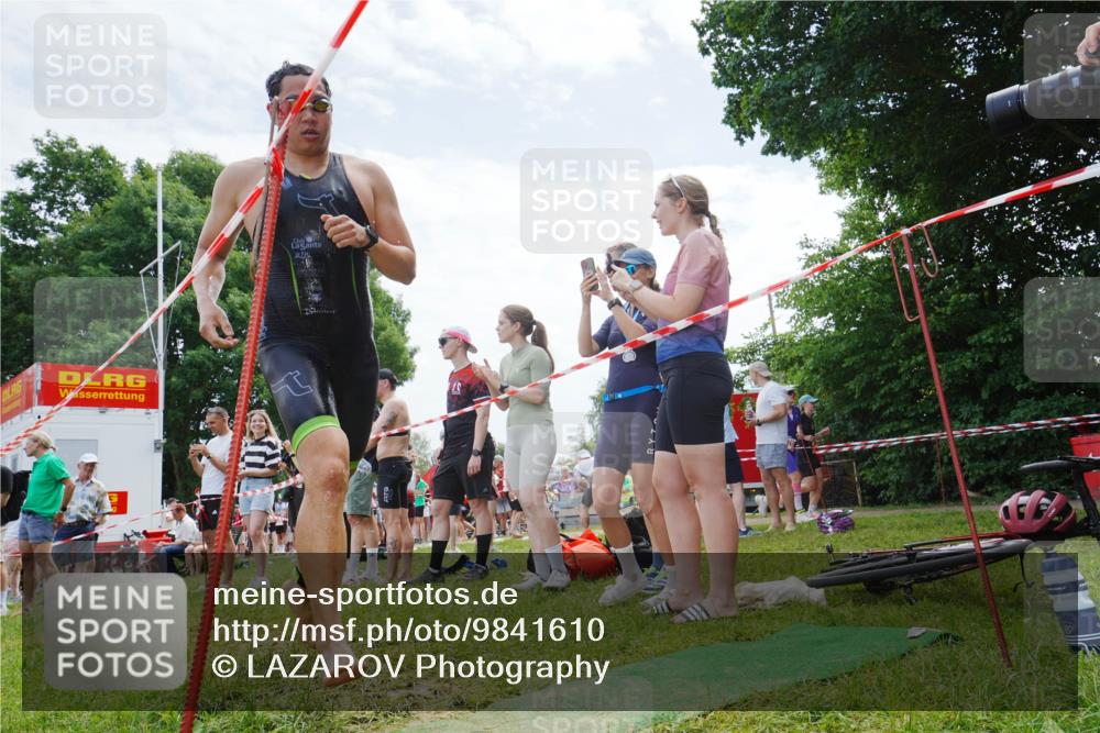 21.06.2026 - 29. Vierlanden-Triathlon LAZAROV Photography http://msf.ph/oto/9841610 21.06.2026 12:58:25 Schwimmen 1026, 1032, 1033, 1053, 1063 meine-sportfotos.de