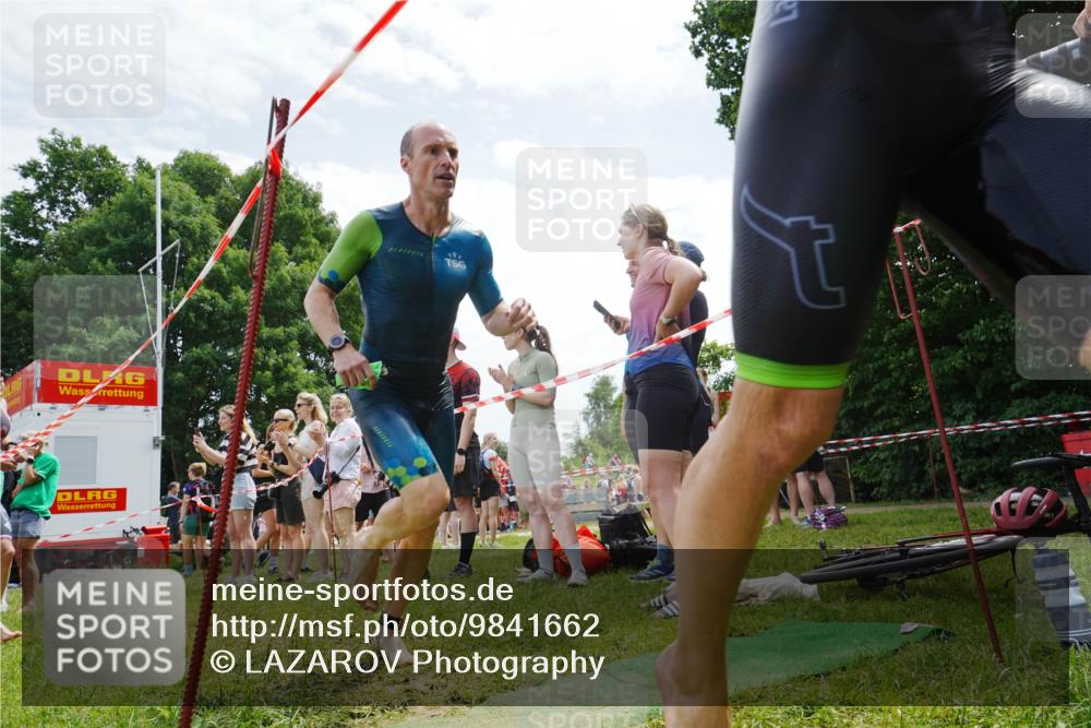 21.06.2026 - 29. Vierlanden-Triathlon LAZAROV Photography http://msf.ph/oto/9841662 21.06.2026 12:59:45 Schwimmen 1034, 1036, 1037, 1058, 1061, 1069, 1079 meine-sportfotos.de