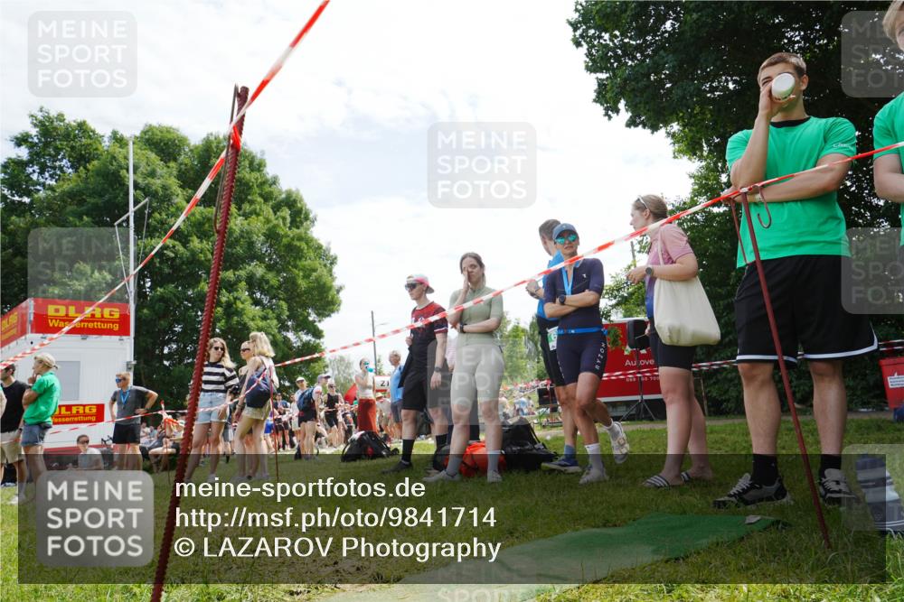 21.06.2026 - 29. Vierlanden-Triathlon LAZAROV Photography http://msf.ph/oto/9841714 21.06.2026 13:07:02 Schwimmen  meine-sportfotos.de