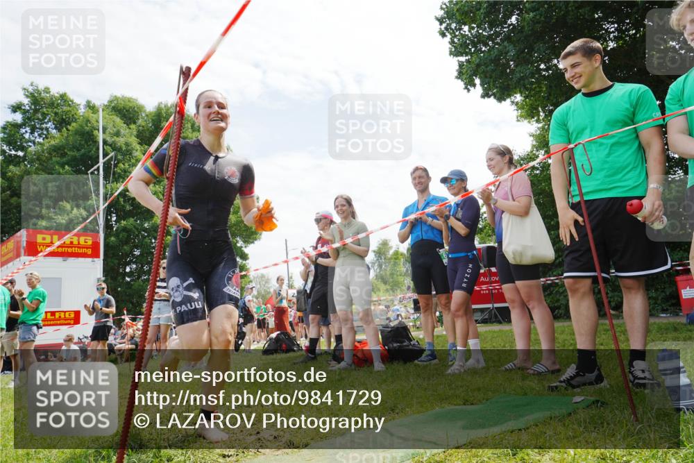 21.06.2026 - 29. Vierlanden-Triathlon LAZAROV Photography http://msf.ph/oto/9841729 21.06.2026 13:07:12 Schwimmen 1165 meine-sportfotos.de