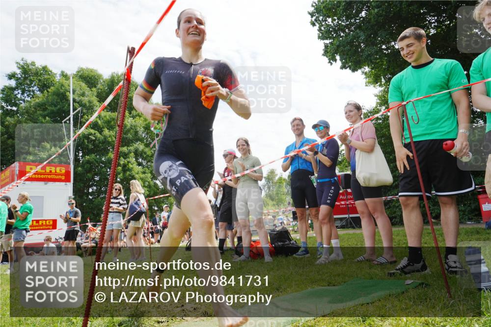 21.06.2026 - 29. Vierlanden-Triathlon LAZAROV Photography http://msf.ph/oto/9841731 21.06.2026 13:07:12 Schwimmen 1165 meine-sportfotos.de
