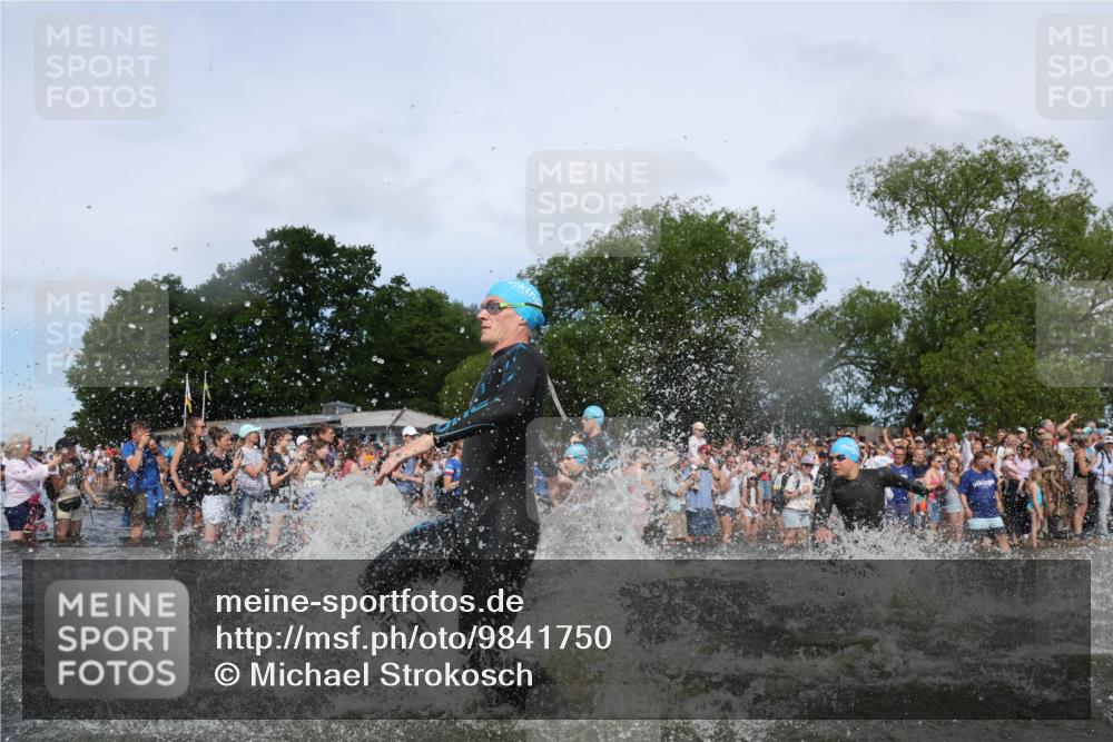21.06.2026 - Viking Triathlon Michael Strokosch http://msf.ph/oto/9841750 21.06.2026 10:01:29 Schwimmen 13, 26, 28, 51, 62, 145, 300, 311, 359, 500, 551, 568, 576, 627, 665 meine-sportfotos.de