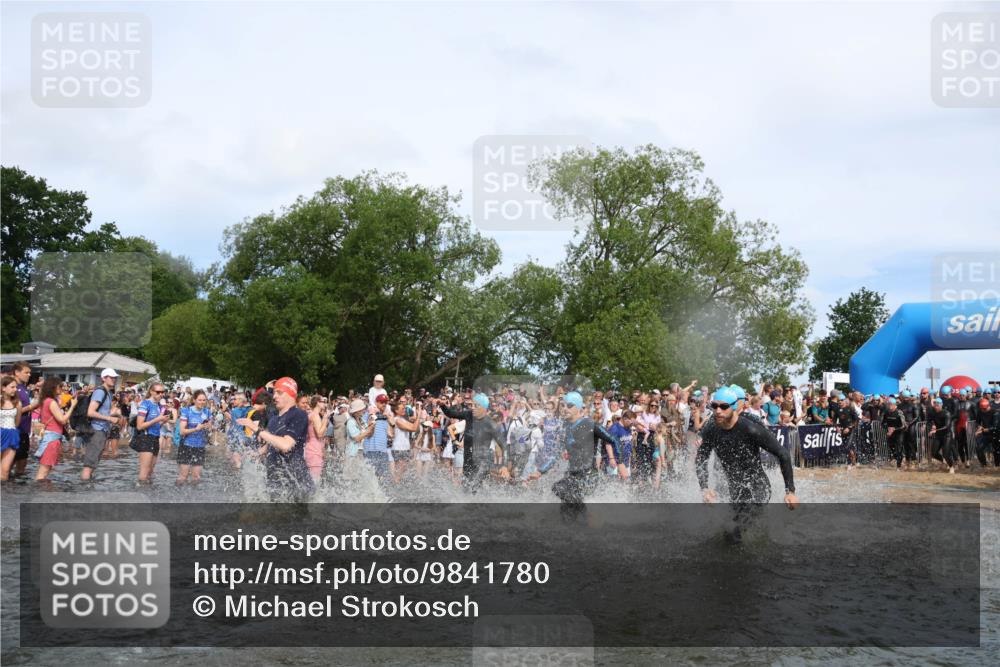 21.06.2026 - Viking Triathlon Michael Strokosch http://msf.ph/oto/9841780 21.06.2026 10:01:34 Schwimmen 13, 26, 62, 109, 113, 161, 278, 300, 311, 359, 551, 568, 576, 627, 633 meine-sportfotos.de
