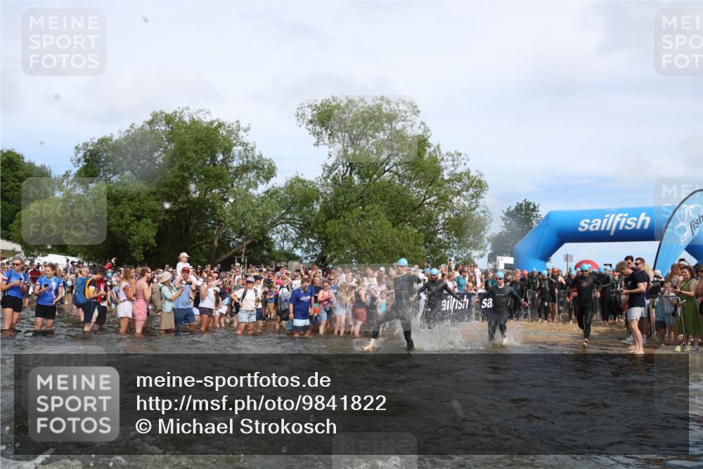 21.06.2026 - Viking Triathlon Michael Strokosch http://msf.ph/oto/9841822 21.06.2026 10:01:42 Schwimmen 38, 62, 109, 113, 161, 194, 278, 285, 311, 332, 359, 432, 551, 627, 633 meine-sportfotos.de