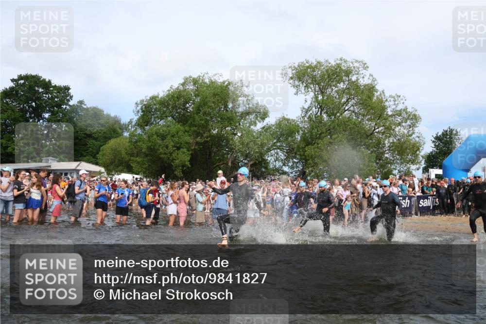 21.06.2026 - Viking Triathlon Michael Strokosch http://msf.ph/oto/9841827 21.06.2026 10:01:43 Schwimmen 38, 62, 109, 113, 161, 194, 278, 285, 311, 332, 359, 432, 551, 627, 633 meine-sportfotos.de