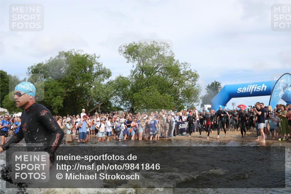21.06.2026 - Viking Triathlon Michael Strokosch http://msf.ph/oto/9841846 21.06.2026 10:01:46 Schwimmen 38, 109, 113, 161, 194, 278, 285, 332, 343, 391, 432, 543, 621, 633, 644 meine-sportfotos.de