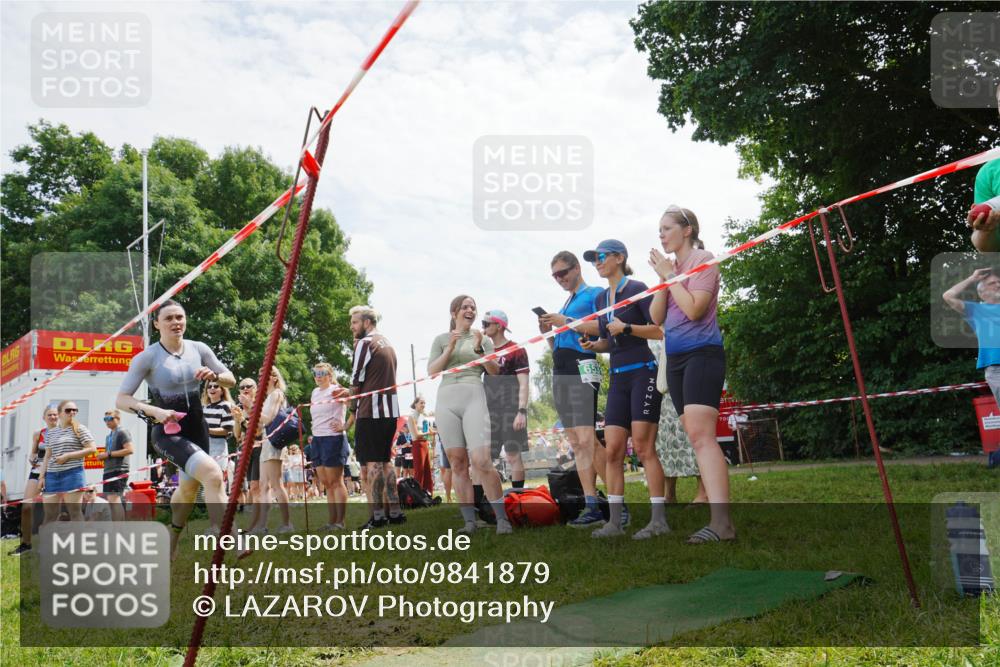 21.06.2026 - 29. Vierlanden-Triathlon LAZAROV Photography http://msf.ph/oto/9841879 21.06.2026 13:11:50 Schwimmen 1128, 1136, 1146, 1150, 1156 meine-sportfotos.de