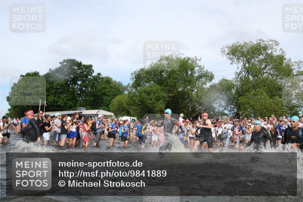 21.06.2026 - Viking Triathlon Michael Strokosch http://msf.ph/oto/9841889 21.06.2026 10:01:54 Schwimmen 30, 55, 221, 238, 265, 343, 380, 391, 394, 543, 606, 621, 644, 648, 664 meine-sportfotos.de