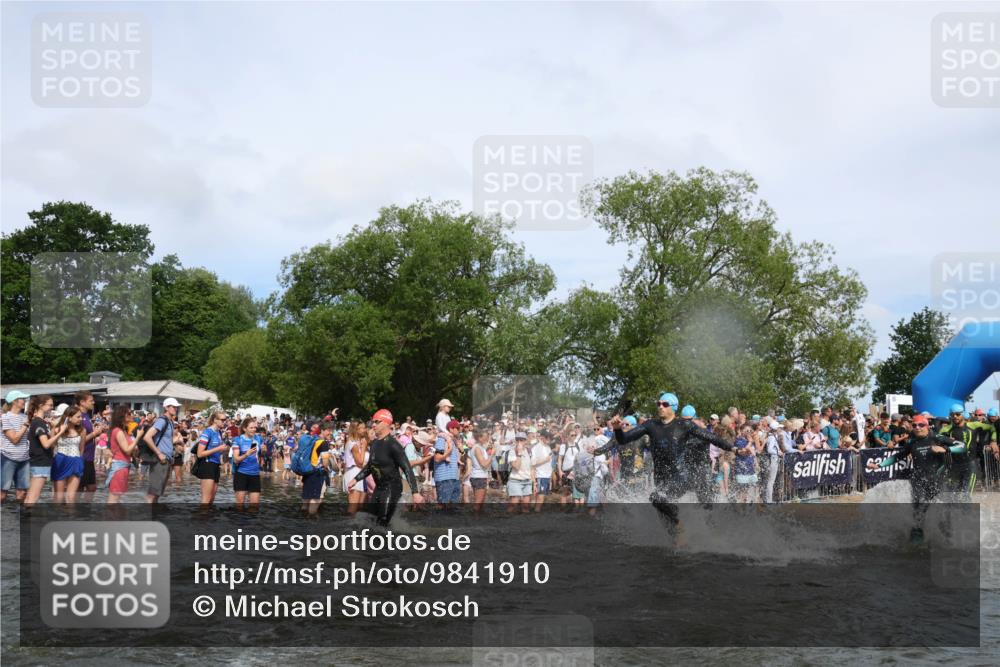 21.06.2026 - Viking Triathlon Michael Strokosch http://msf.ph/oto/9841910 21.06.2026 10:01:57 Schwimmen 30, 55, 221, 238, 265, 343, 380, 391, 394, 543, 606, 621, 644, 648, 664 meine-sportfotos.de