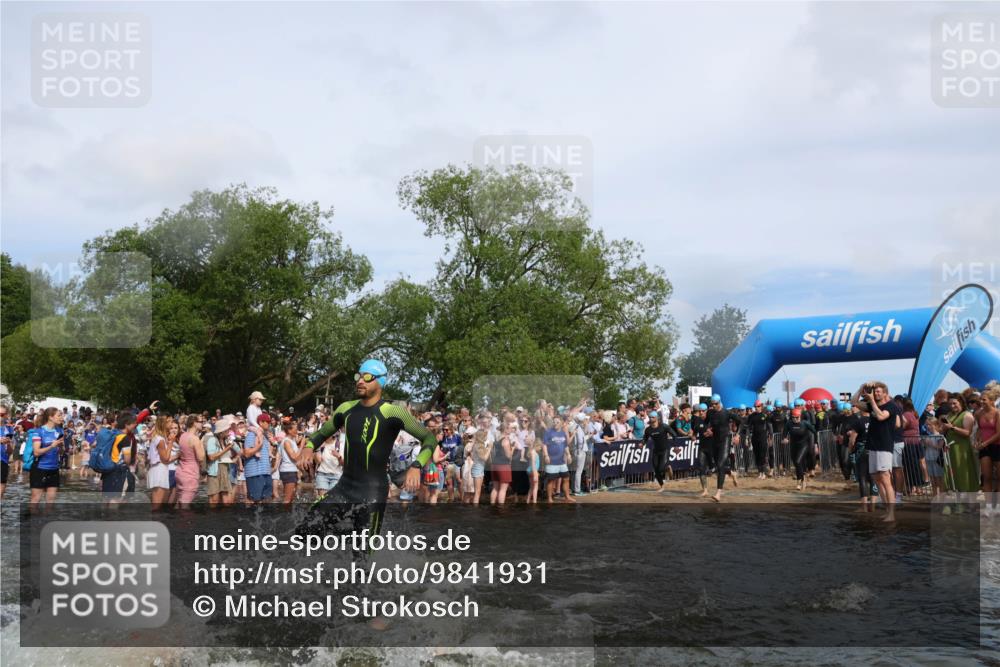 21.06.2026 - Viking Triathlon Michael Strokosch http://msf.ph/oto/9841931 21.06.2026 10:02:01 Schwimmen 30, 43, 55, 221, 226, 238, 265, 380, 394, 446, 524, 606, 625, 648, 664 meine-sportfotos.de