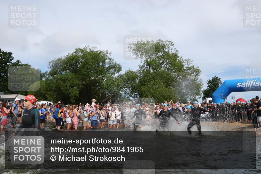 21.06.2026 - Viking Triathlon Michael Strokosch http://msf.ph/oto/9841965 21.06.2026 10:02:07 Schwimmen 43, 55, 90, 154, 221, 226, 380, 394, 410, 446, 501, 524, 606, 625, 660 meine-sportfotos.de